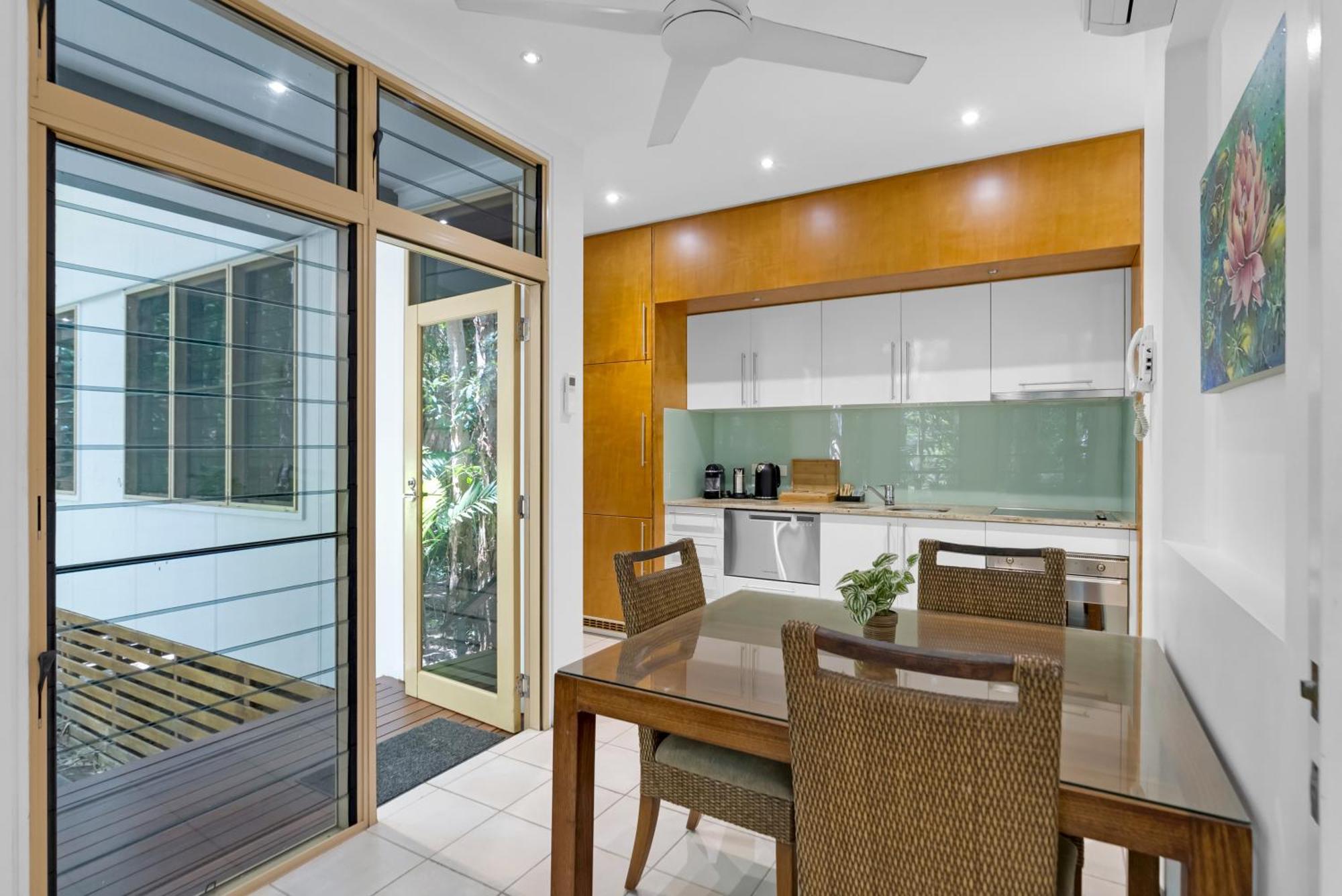Sanctuary Palm Cove Aparthotel Екстериор снимка